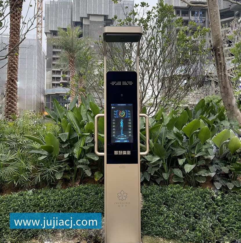 华发珠海湾位于珠海市高新区港湾大道与唐淇路交叉口西北侧,